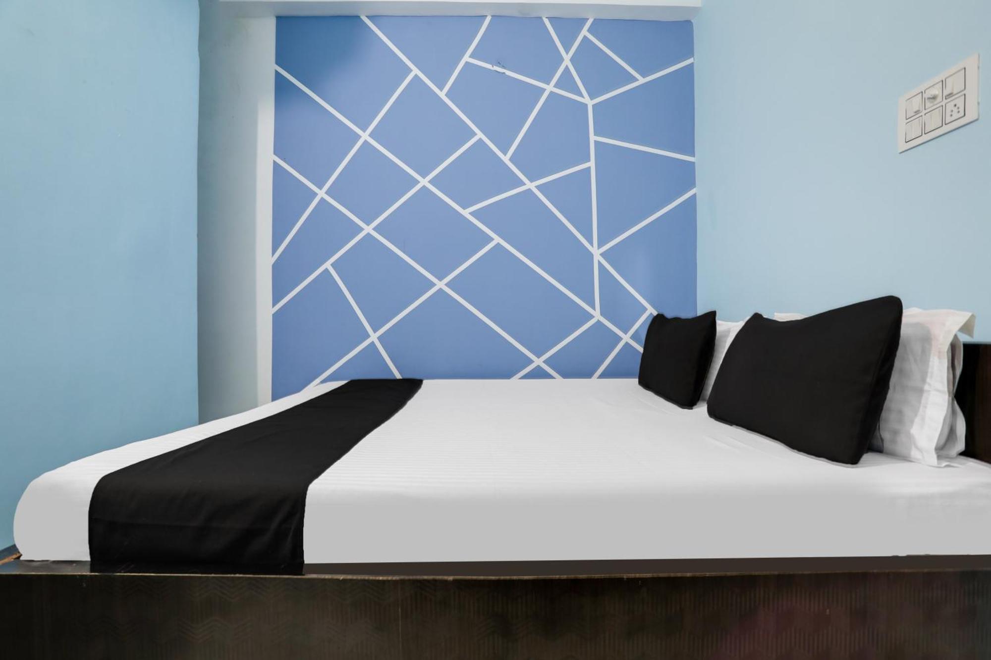 Spot On Hotel Impression Патна Екстер'єр фото