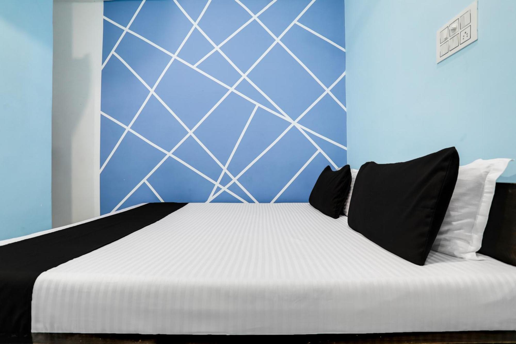 Spot On Hotel Impression Патна Екстер'єр фото